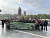 Students took group photos in front of the Sun Moon Pagoda (日月雙塔), the highest twin pagodas built-in water in the world since the Tang dynasty. They had the chance to visit this historical construction with its unique architectural style.