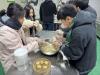 Our students are making the steamed buns that pandas eat.